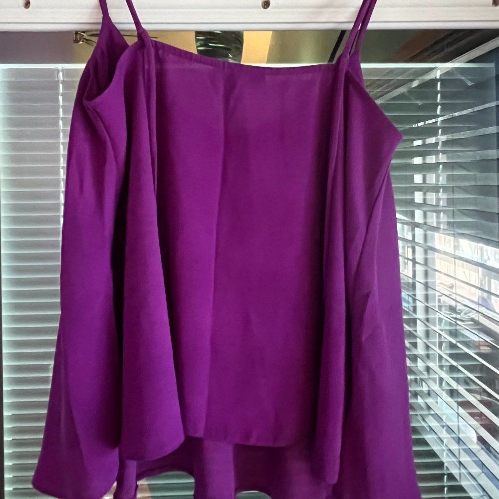 TOPSHOP PURPLE FLOWY TOP SIZE SMALL